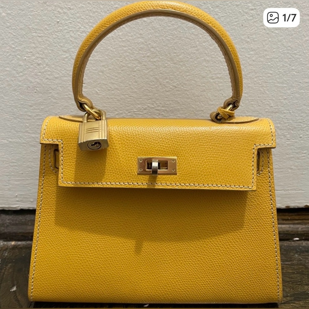 Mini hand bag from Reina
